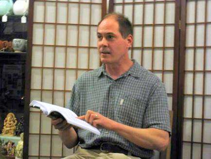Stephan Martin presenting at a workshop
